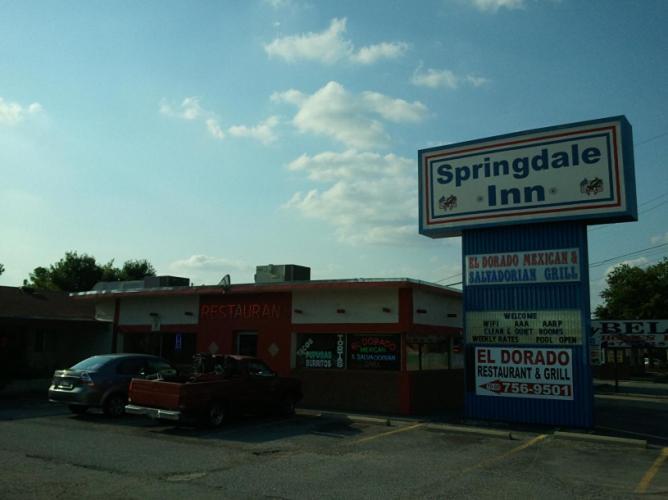 Springdale Inn Exterior photo